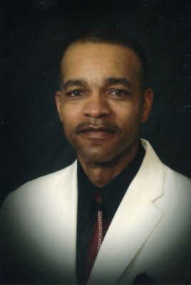 Chris Davis, Pastor
